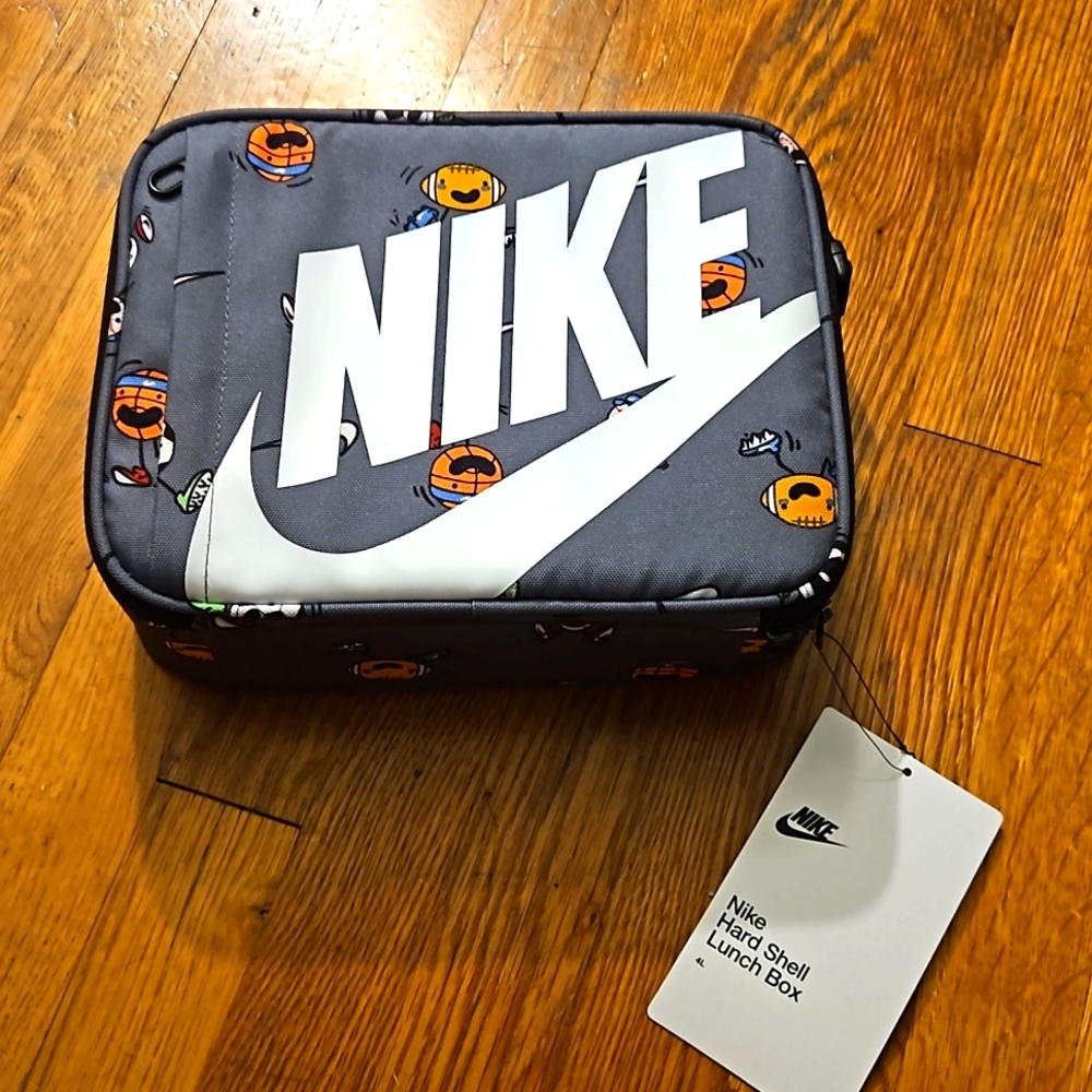 Brand new Nike lunch tote